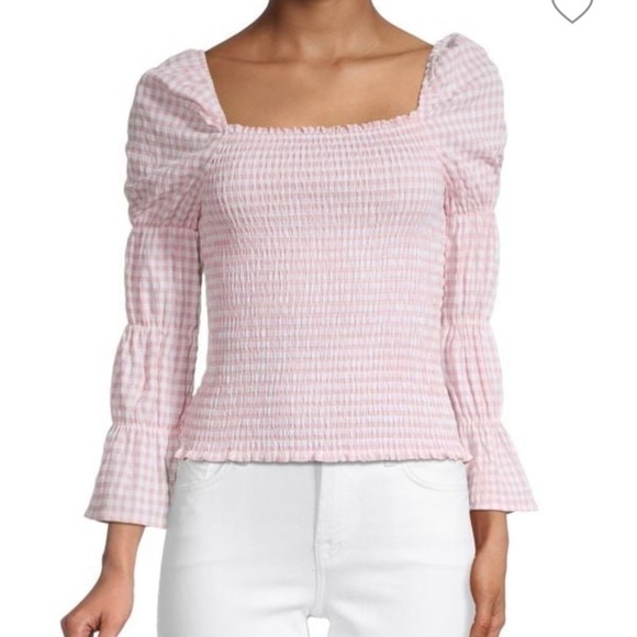 DESIGN365 Tops - NWT DESIGN365 PINK GINHAM SMOCKED TOP SIZE MEDIUM
